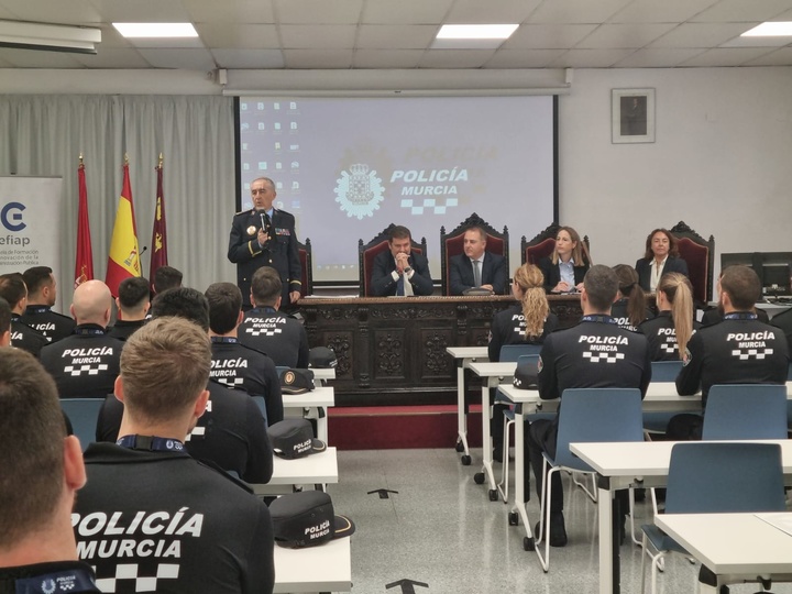 Inauguración del Curso Selectivo de formación básica para Agentes aspirantes a ingreso en los Cuerpos de Policía Local de la Región de Murcia